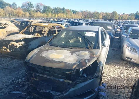 2016 Hyundai Sonata Se из США, поврежденный, VIN 5NPE24AF5GH290291